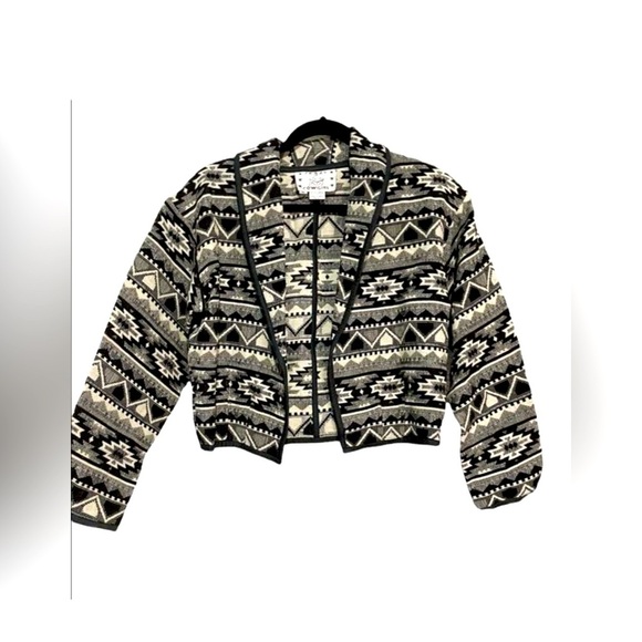 Crazy Cowgirl Women's Aztec Southwestern Print Knit Crop Jacket Boho Size M - Picture 1 of 4